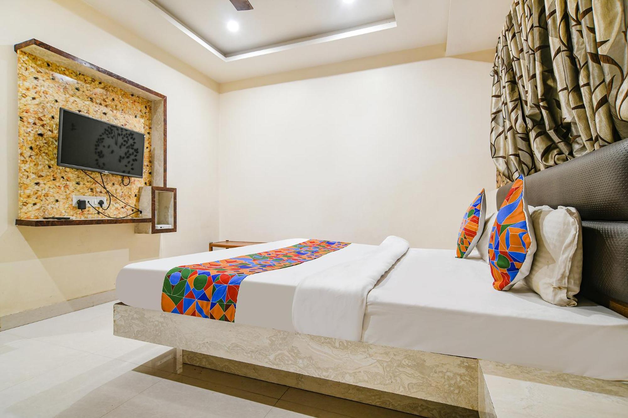 Fabhotel Shivam Palace- Near Mahakal Mandir Удджайн Екстер'єр фото
